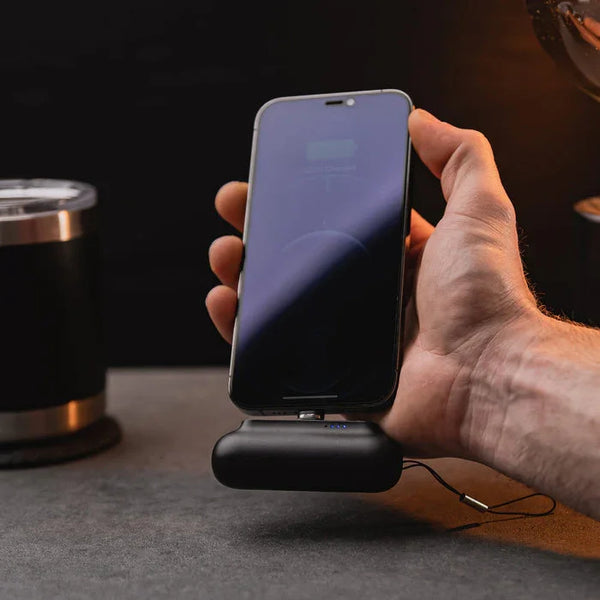 Snapping power bank | Snap-N-Charge